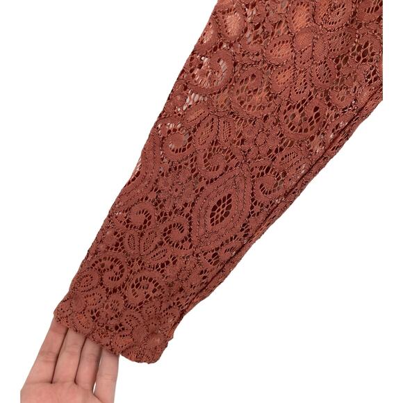 Bardot Dress Isla long sleeve lace side gathered size 10 XL - Picture 3 of 7
